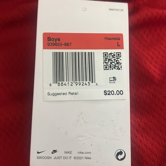 NWT BOYS NIKE DRIFIT SHORTS (LARGE) - Picture 4 of 4